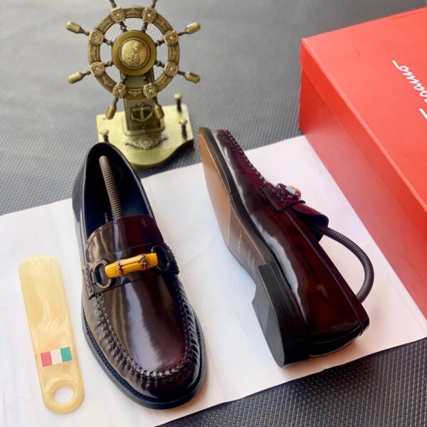 Bamboo Gold Hardware Luxury Designer Shoes