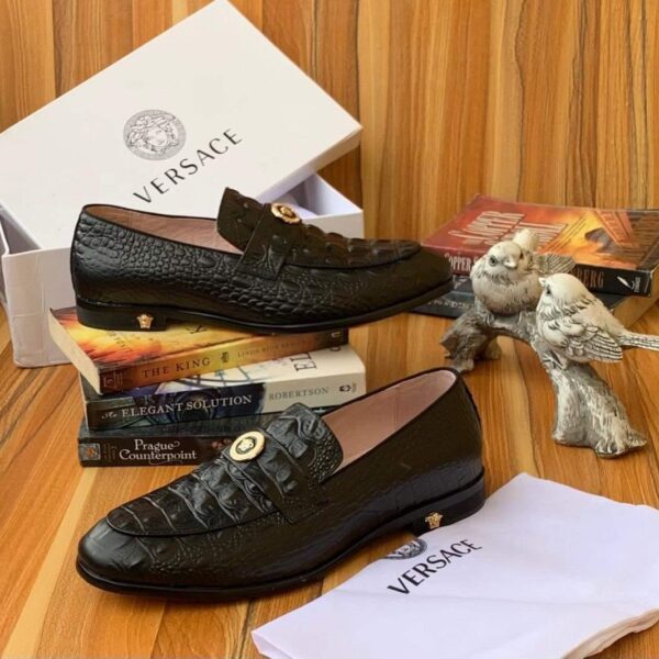 Black Crocodile-Embossed Calf Leather with Gold Medusa Hardware