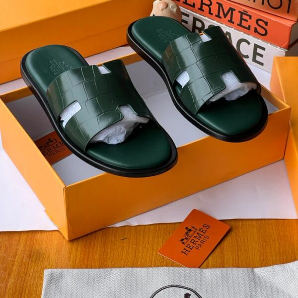 Black Crocodile-Embossed Leather Sliders