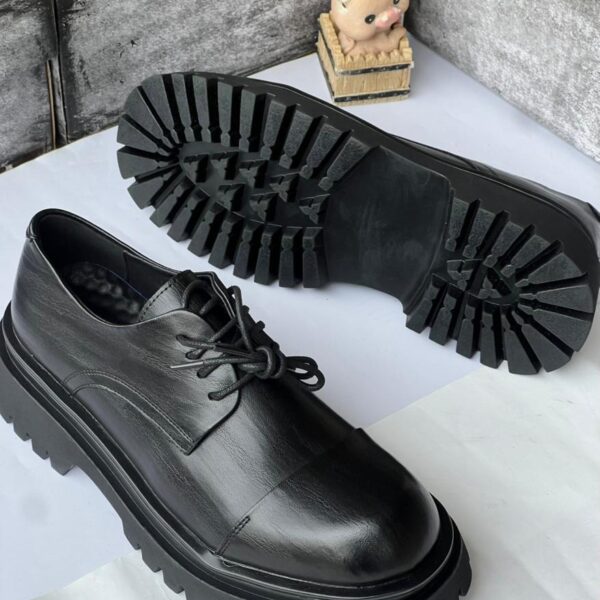 Black Leather Lace-Up Shoes