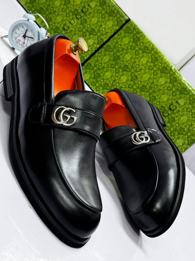 Black Leather Loafers with GG Hardware Black Leather Loafers with GG Hardware