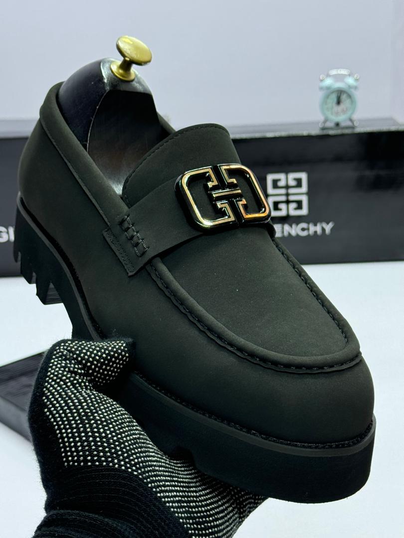 Black Leather Loafers with Gold Branded Buckle Black Leather Loafers with Gold Branded Buckle
