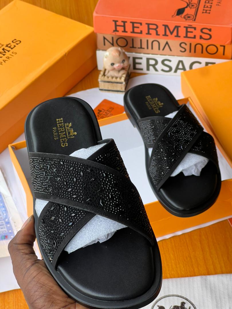 Black Studded Strap Men’s Slippers Black Studded Strap Men’s Slippers
