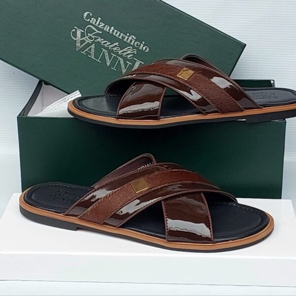 Calzaturifici Fratelli Vanni Italian Leather Crisscross Slides