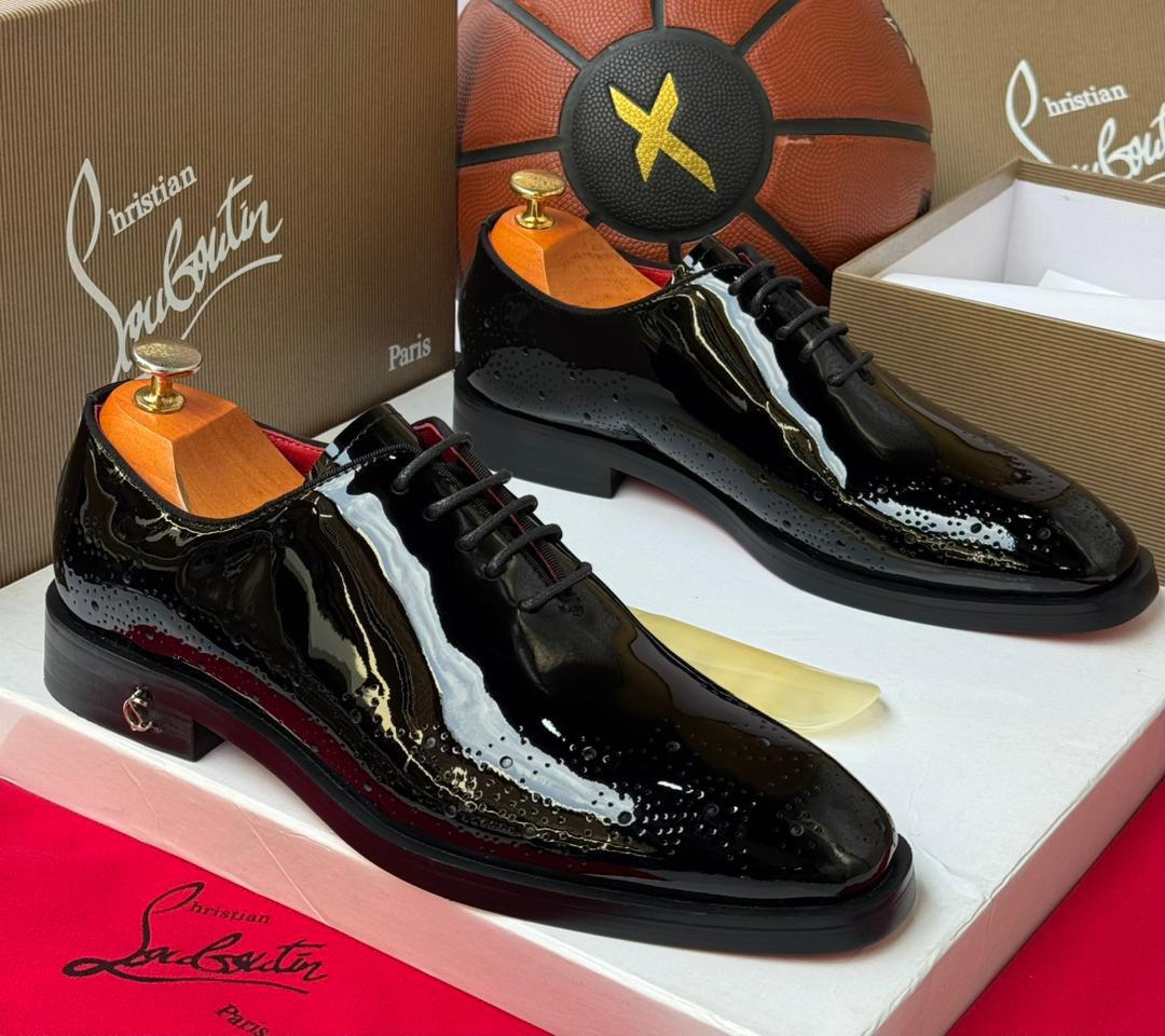 Christian Louboutin Corteo Patent Calf Leather Oxford Shoes Christian Louboutin Corteo Patent Calf Leather Oxford Shoes