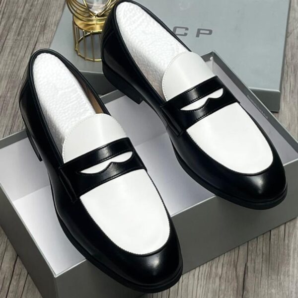 Classic Men’s Leather Penny Loafers