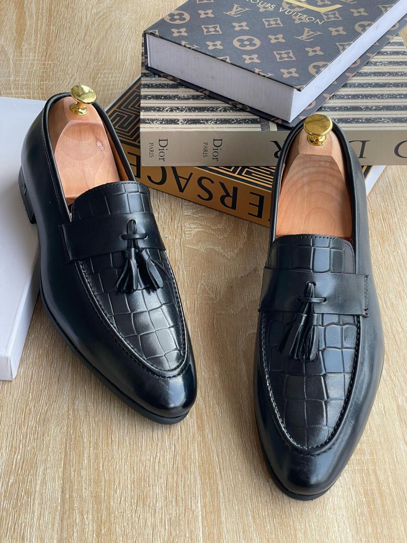 Crocodile-Embossed Leather Tassel Loafers Crocodile-Embossed Leather Tassel Loafers