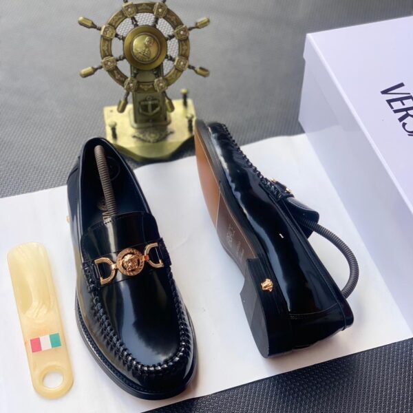Gold Medusa Hardware Luxury Designer Shoes