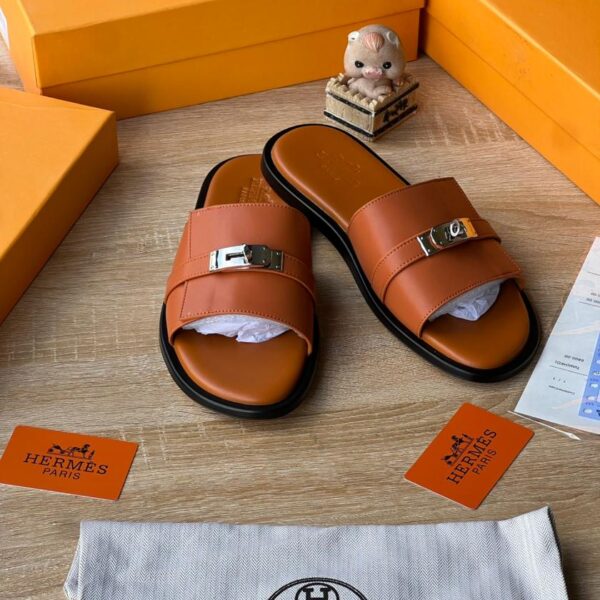 Hermès Giulia Tan Calfskin Leather Sandal