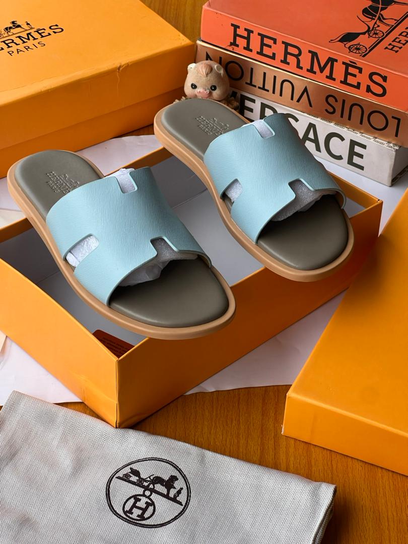 Hermès Izmir Blue Epsom Calfskin Sandals Hermès Izmir Blue Epsom Calfskin Sandals