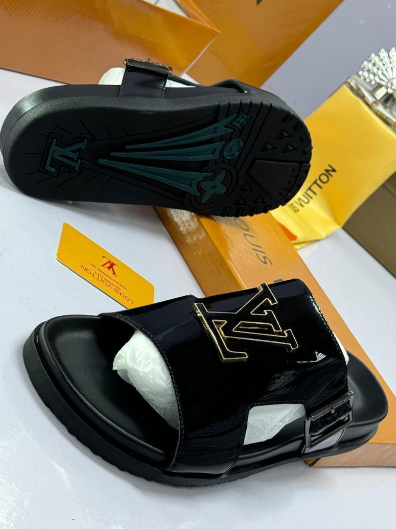 Louis Vuitton Black Men’s Slides Louis Vuitton Black Men’s Slides