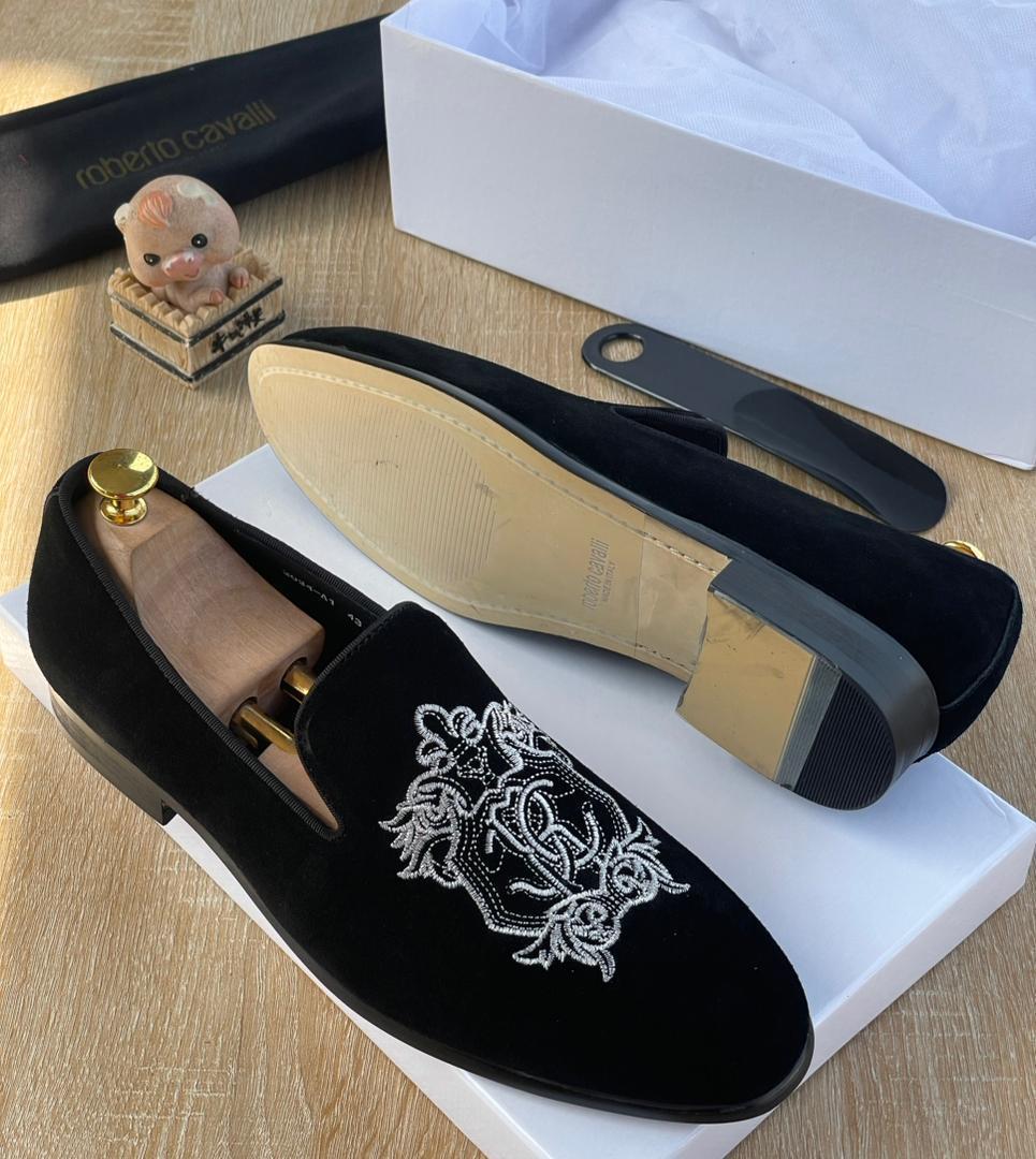 Luxury Loafers with Silver Embroidered Crest Detail Luxury Loafers with Silver Embroidered Crest Detail