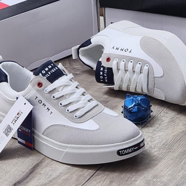 Men's Casual Shoes with Grey Suede Accents