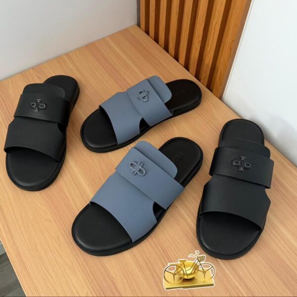 Pedro Metallic Clasp Sandals