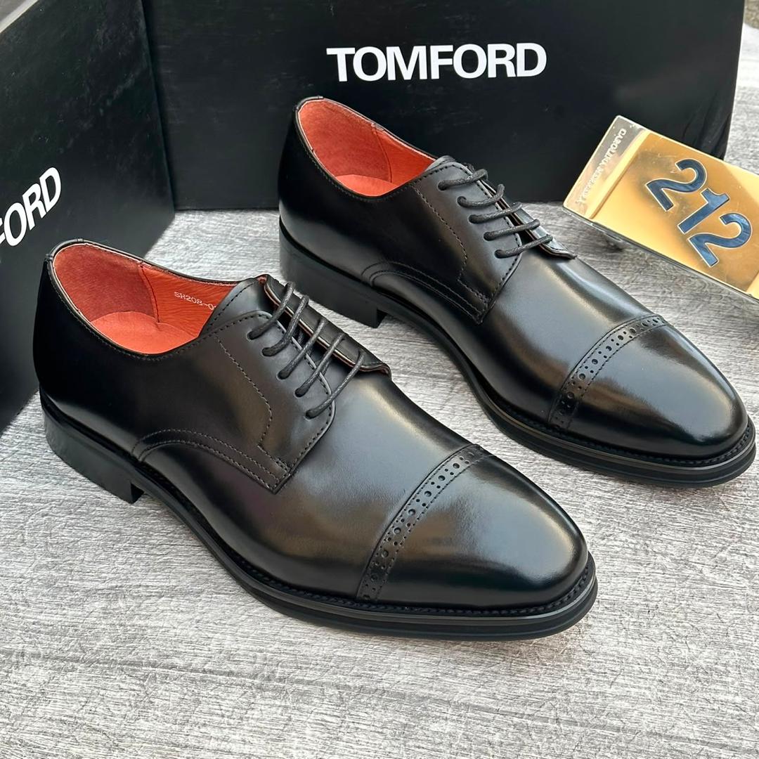 Tom Ford Black Leather Cap-Toe Derby Shoes Tom Ford Black Leather Cap-Toe Derby Shoes
