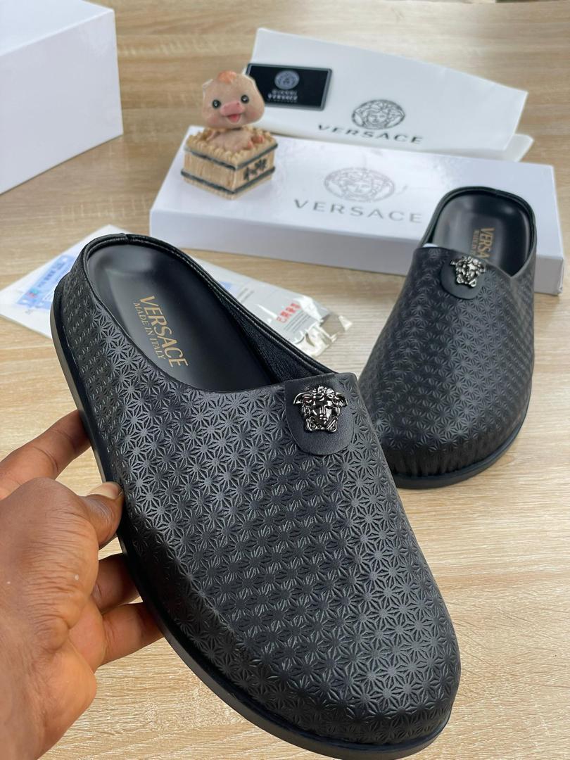 Versace Black Patterned Half-Shoes Versace Black Patterned Half-Shoes