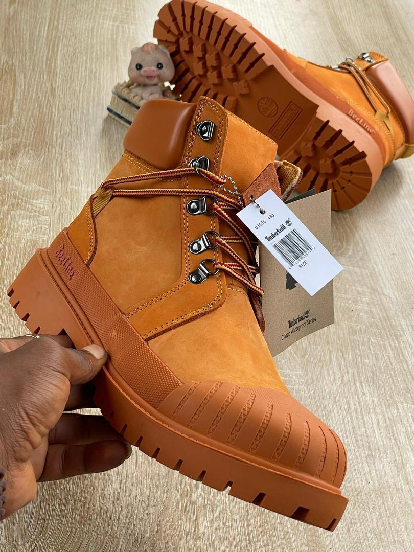 Wheat Suede Boots with Reinforced Rubber Toe Cap Wheat Suede Boots with Reinforced Rubber Toe Cap