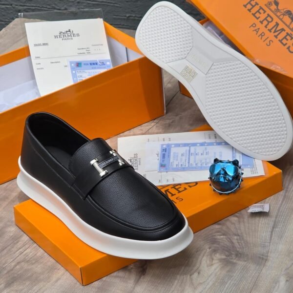 Black Leather H Buckle Platform Loafers