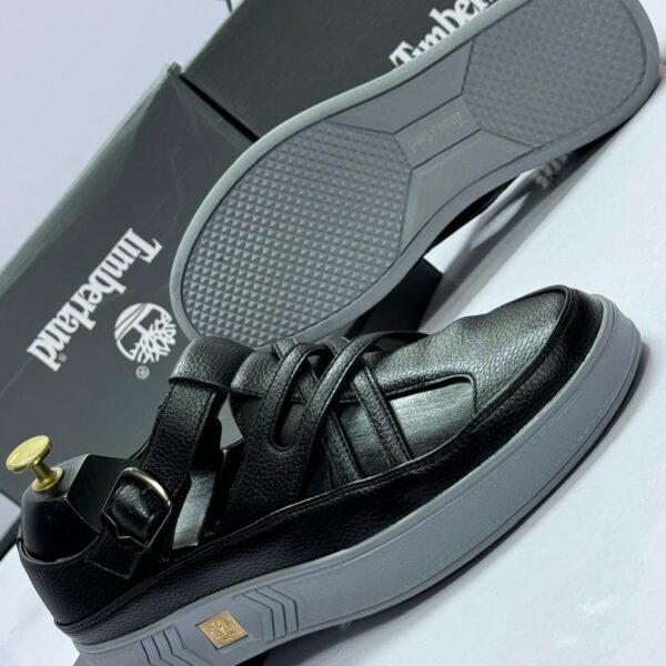 Black Leather Sandals with Buckled Heel